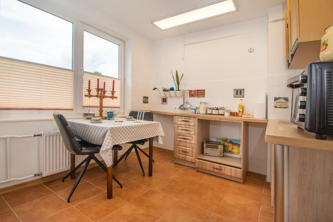Karostas Pludmales Apartmenti 80-90 Gadu Stila Appartamento *